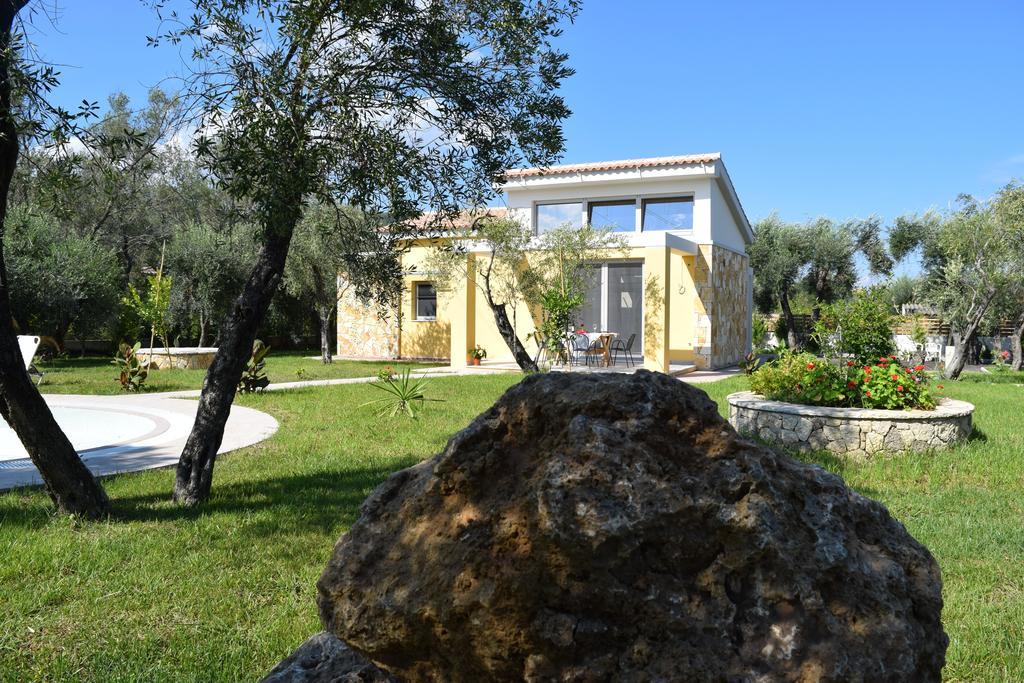 מוראיטיקה Three Stars Luxury Villas מראה חיצוני תמונה