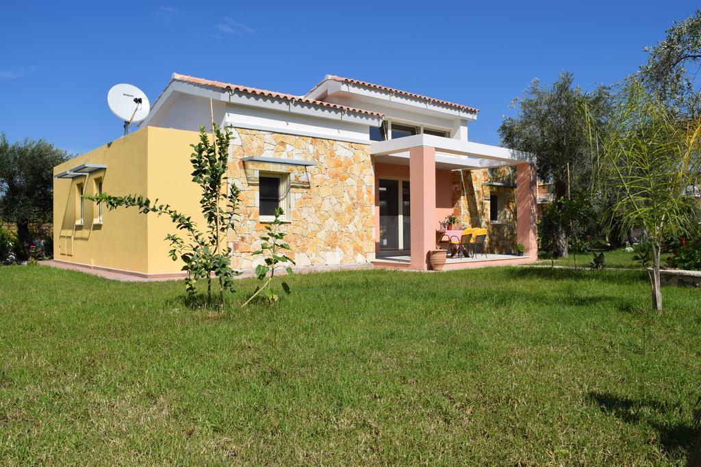 מוראיטיקה Three Stars Luxury Villas מראה חיצוני תמונה