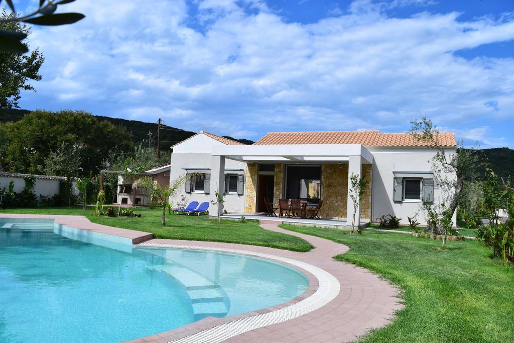 מוראיטיקה Three Stars Luxury Villas מראה חיצוני תמונה