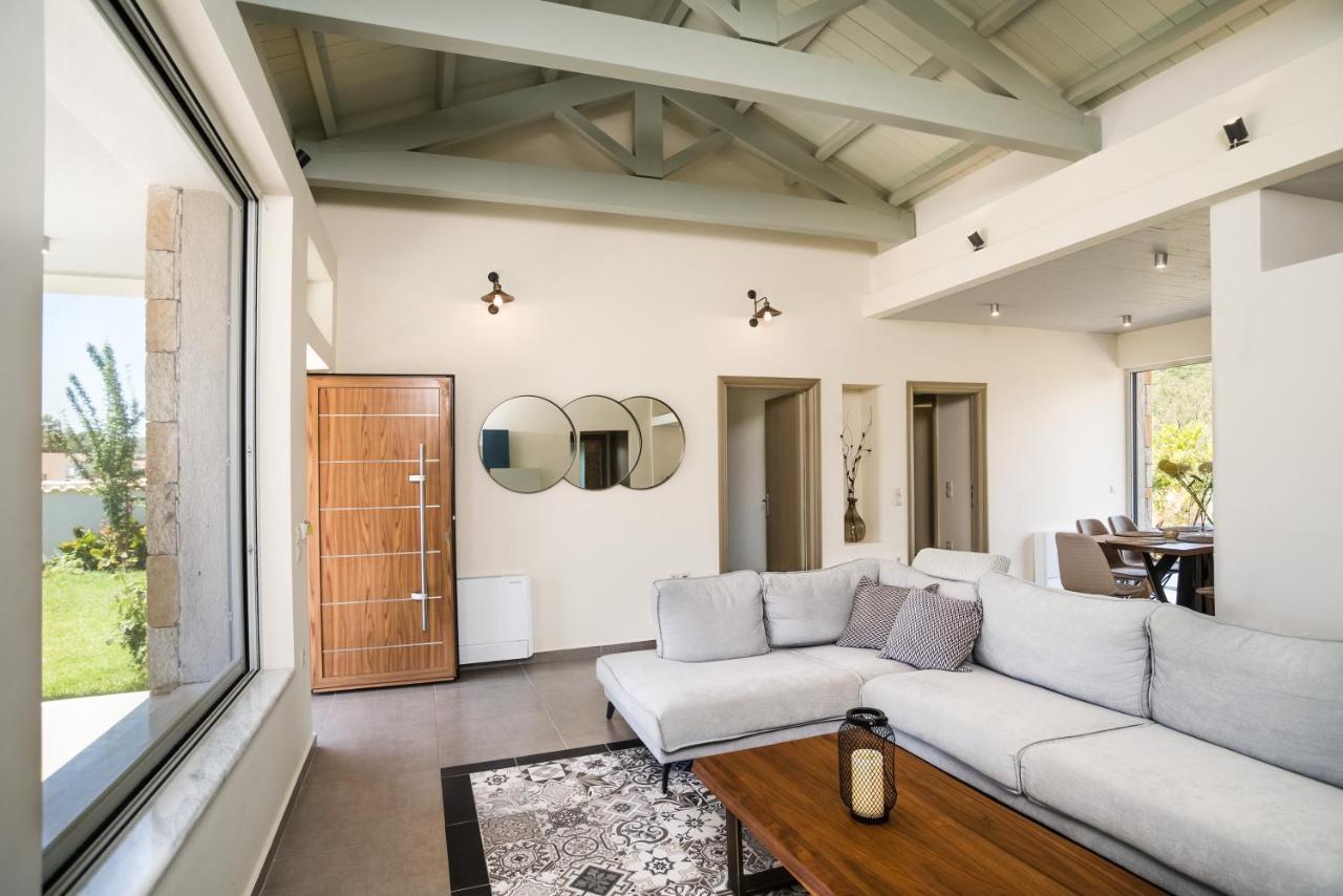 מוראיטיקה Three Stars Luxury Villas מראה חיצוני תמונה